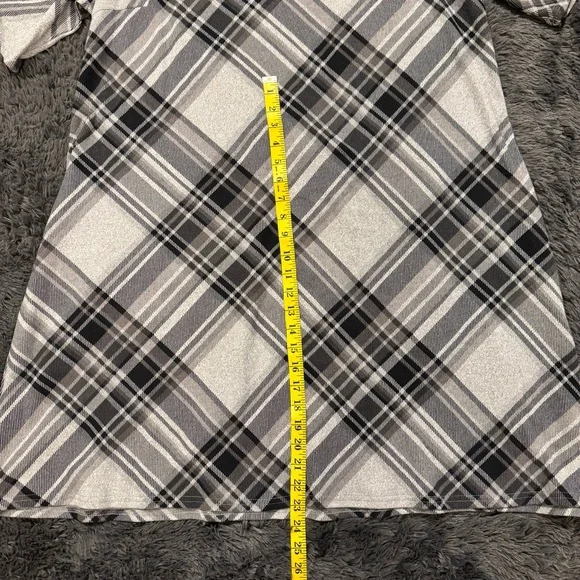 R&K Black and White Plaid Long Sleeve Dress - Picture 6 of 9